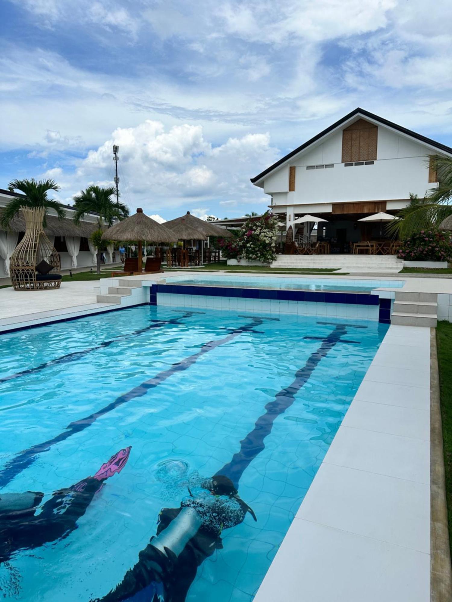 Treeshade Resort & Spa Moalboal Exterior foto
